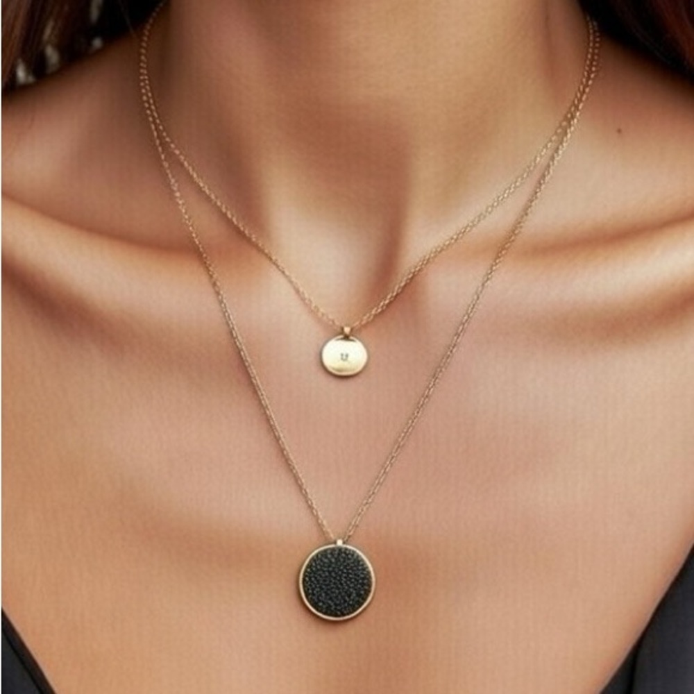 Swarovski Gold Necklace with Black Crystals Pendant - Picture 5 of 5